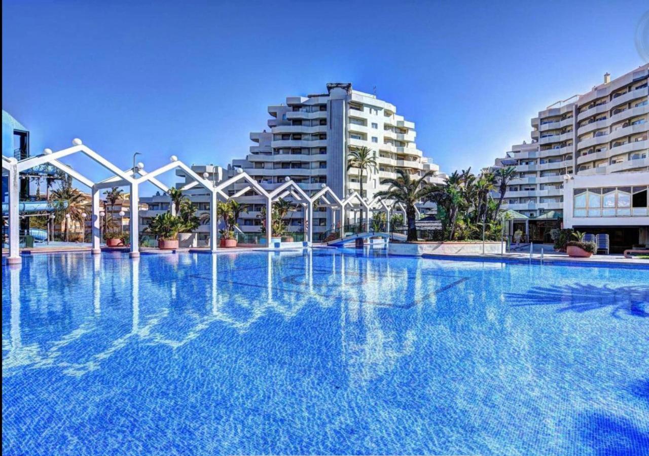 El Estudio De La Playa Benalbeach New 1Bd, Piscinas, Playa Y Vistas Al Mar Ref504 Бенальмадена Экстерьер фото